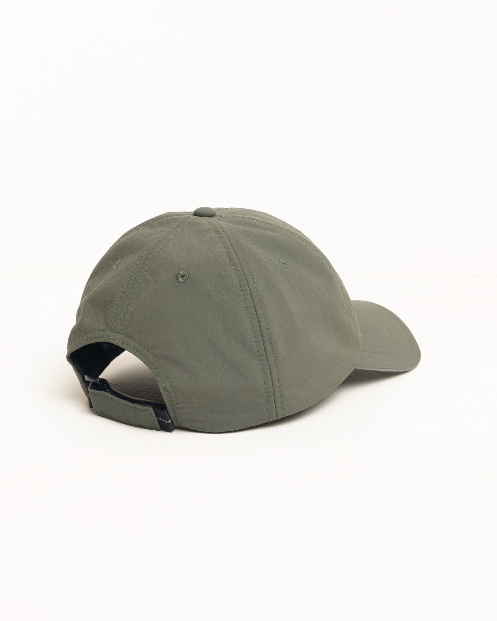 SMOOTH STOCK NYLON SPORT CAP