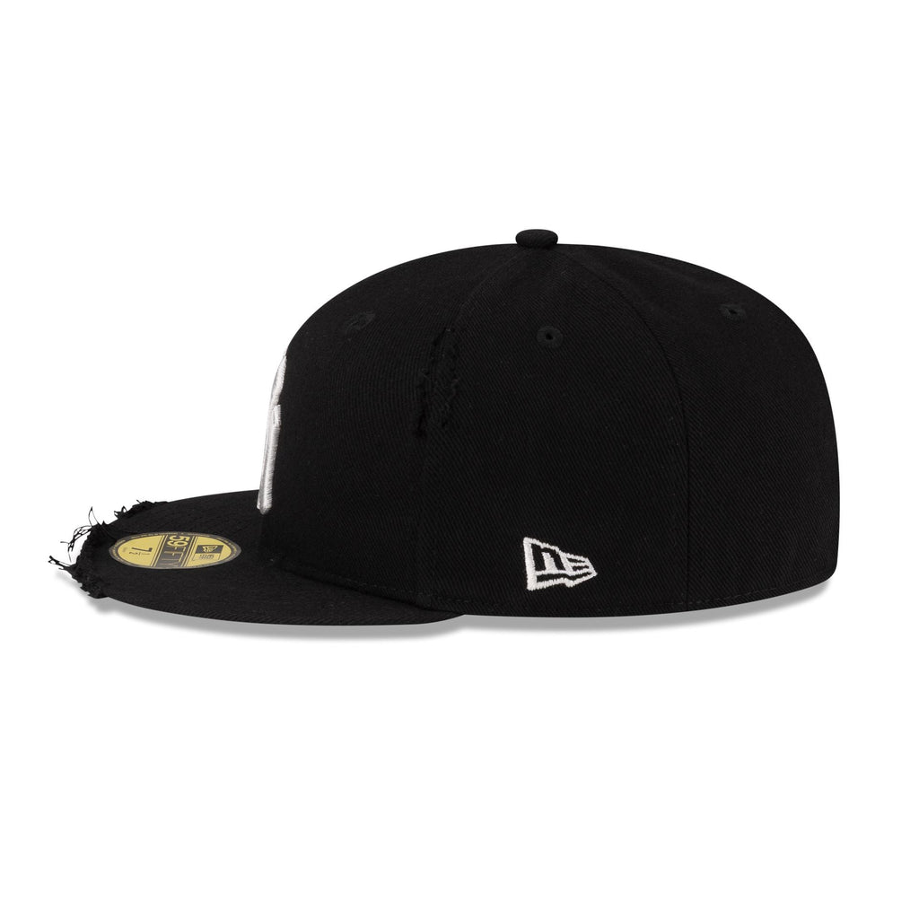 New York Yankees Distressed Twill 59FIFTY Fitted Hat