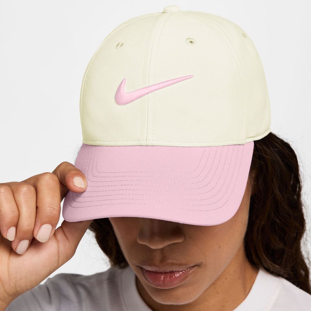 Nike Dri-FIT Club Structured Swoosh Cap in Sail/Pink Foam/Pink Foam